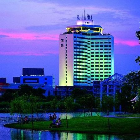 Zhongshan International Hotel Bagian luar foto