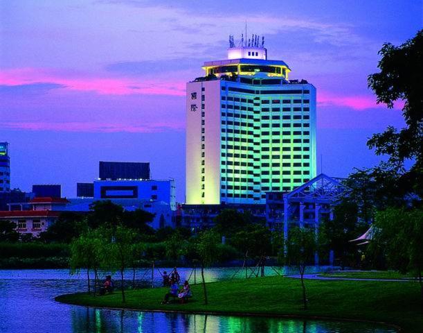 Zhongshan International Hotel Bagian luar foto